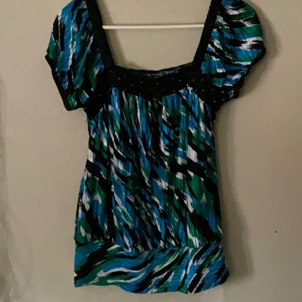 Woman’s Cold Should Blouse - Size M